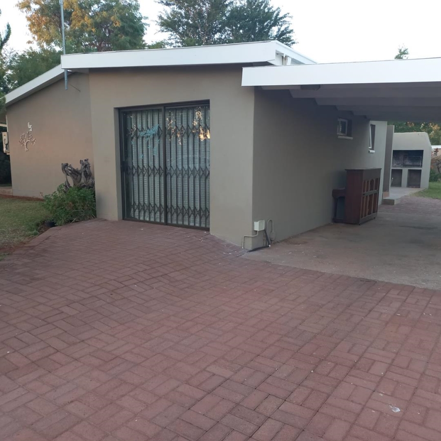 3 Bedroom Property for Sale in Blydeville Northern Cape